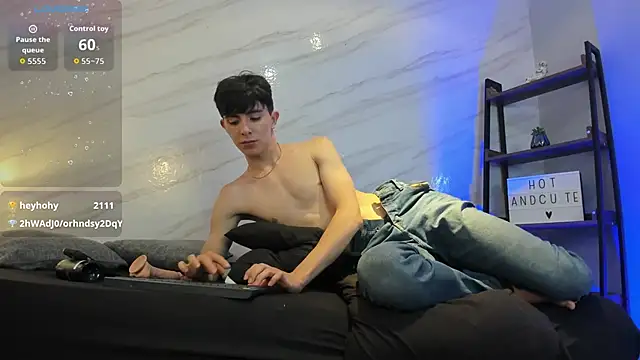 mathias_saenz live sex cam