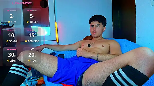 santyago_taylor live sex cam