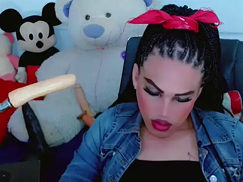 NharaBigCock live sex cam