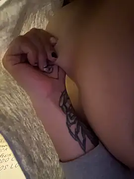 EemaHaruki live sex cam