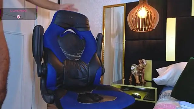 Ethan__Walker live sex cam