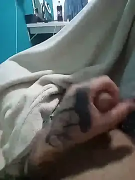 Martins2444 live sex cam