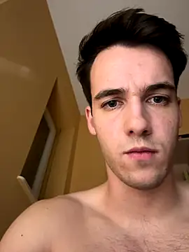 Raveman live sex cam