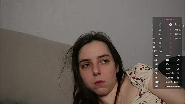 GenovesDi live sex cam