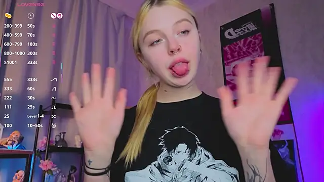 ElvenQueen live sex cam