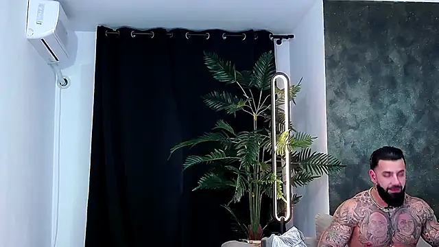 masterkingofmusclee live sex cam