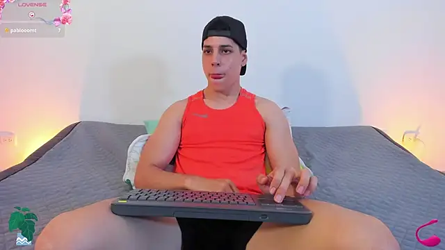 jonathanjoestar_ live sex cam