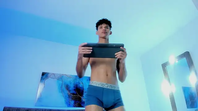 KamiSuarez live sex cam