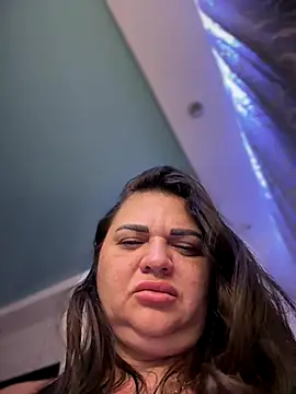 littleRikka live sex cam