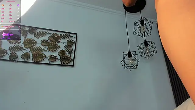 flavia_cruz live sex cam