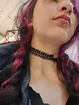 _Laary_Lily live sex cam