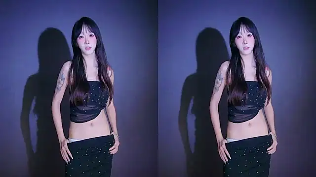 88_Emeralds live sex cam