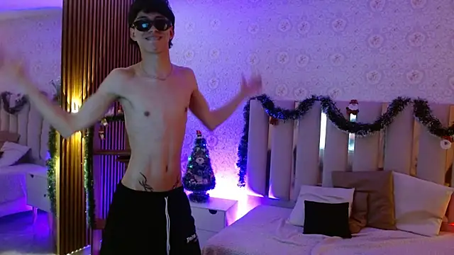 kaelwolf_tay live sex cam