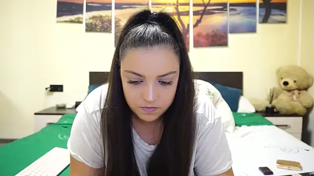 adelline live sex cam