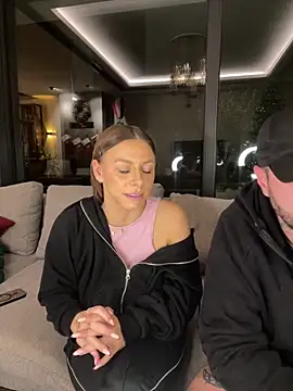 SexOnMyLvL live sex cam