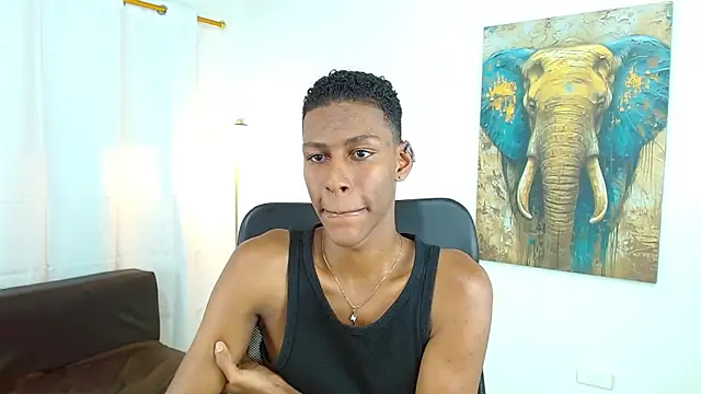 maiki18_ live sex cam