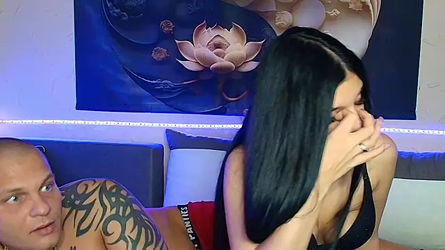 xDeepInLovexx live sex cam