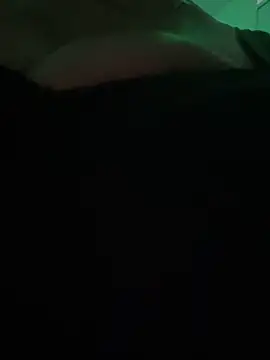 Sara-77 live sex cam