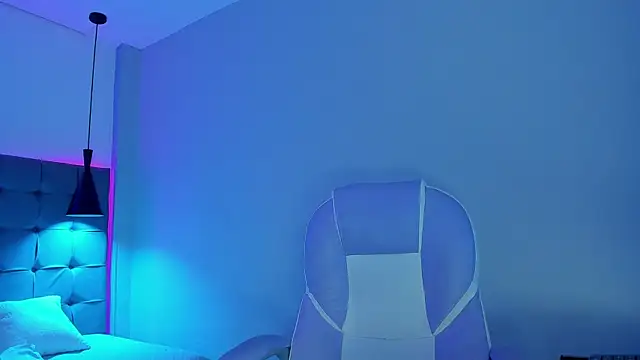 NicolasFerrer18 live sex cam