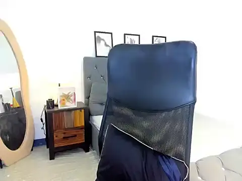 CassieSommereux live sex cam