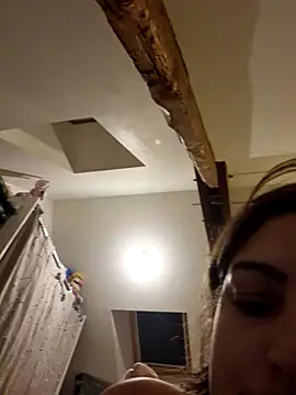 LoLa-69-X live sex cam