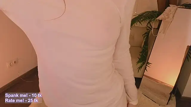 VioletMills live sex cam