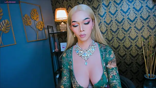 ThaliaWintour live sex cam