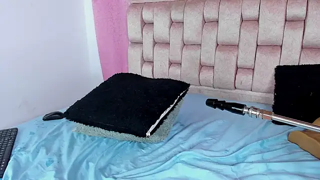 Emma_Evelyn live sex cam