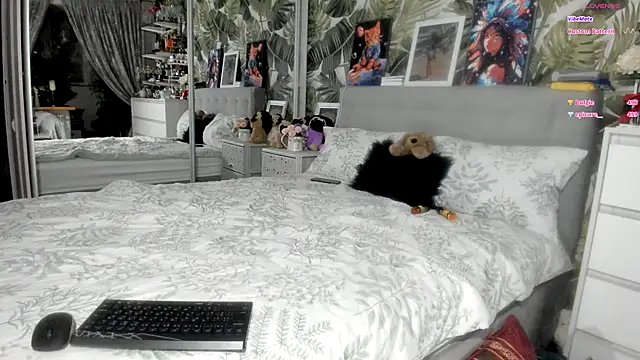 Aurora108 live sex cam