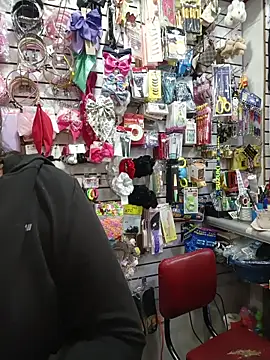 Vale_Saenzz live sex cam