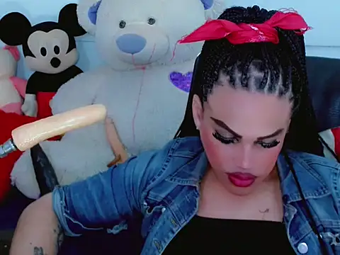 NharaBigCock live sex cam