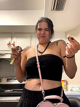 SafeinouterSpace live sex cam