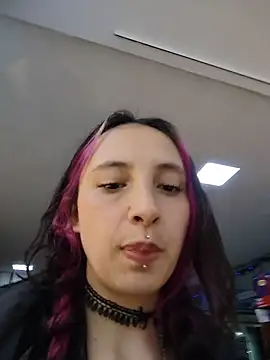 _Laary_Lily live sex cam