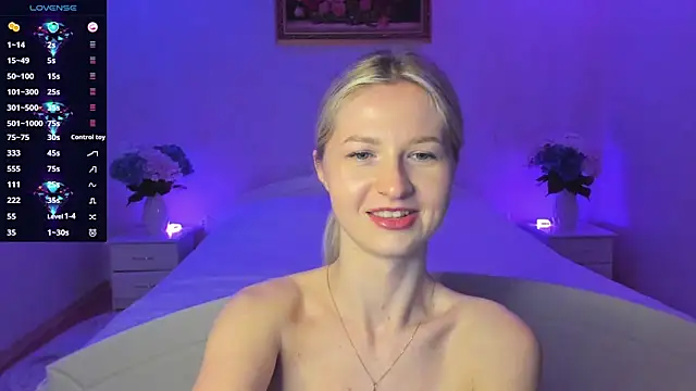 Julie_Blaze live sex cam