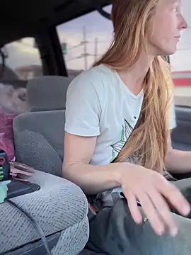 GoldenFlameGoddess live sex cam