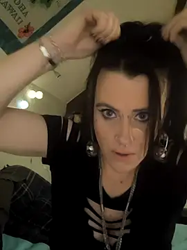 Sosso19squirt live sex cam