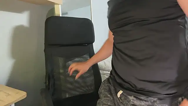 RagnarLothbrokXX live sex cam