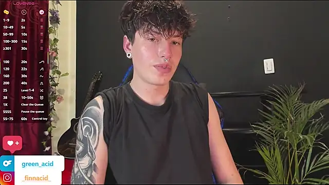 Green_acid01 live sex cam