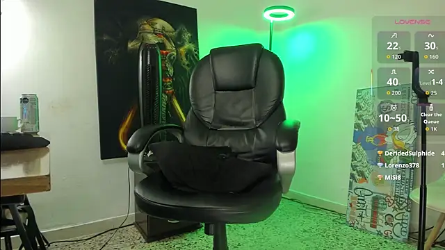 Ethan_Castellano live sex cam