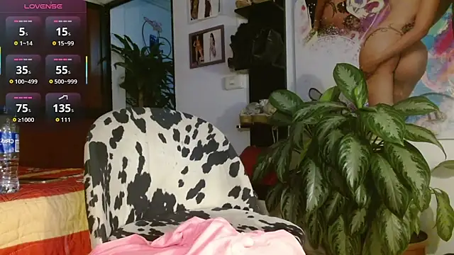 SarithaBunny live sex cam