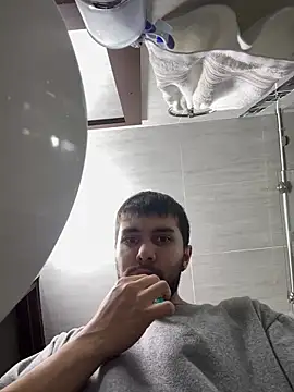 Diicaprio69 live sex cam