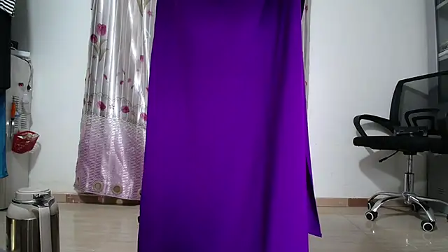 Elisa24 live sex cam