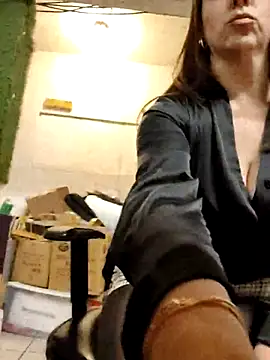 Mia_Novikov live sex cam