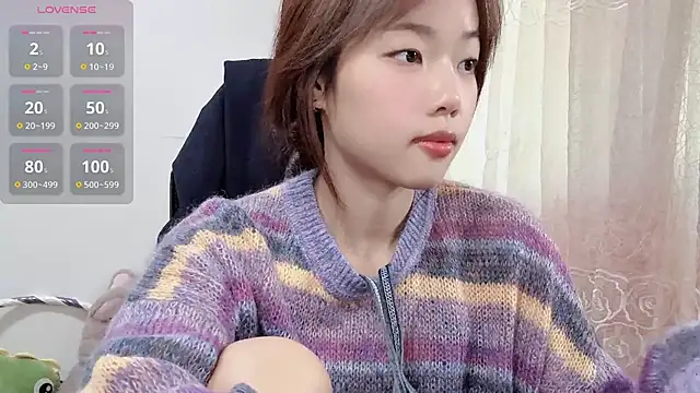 Lvy--v live sex cam