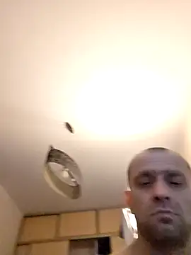 Roman0798 live sex cam