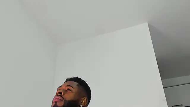 Makonneen live sex cam