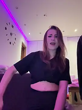 IsabellaEtha live sex cam