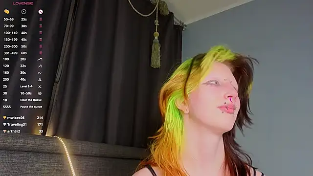 KandraCruser live sex cam