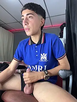 MathieuAGT live sex cam