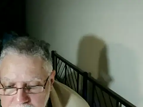 100Tauros live sex cam